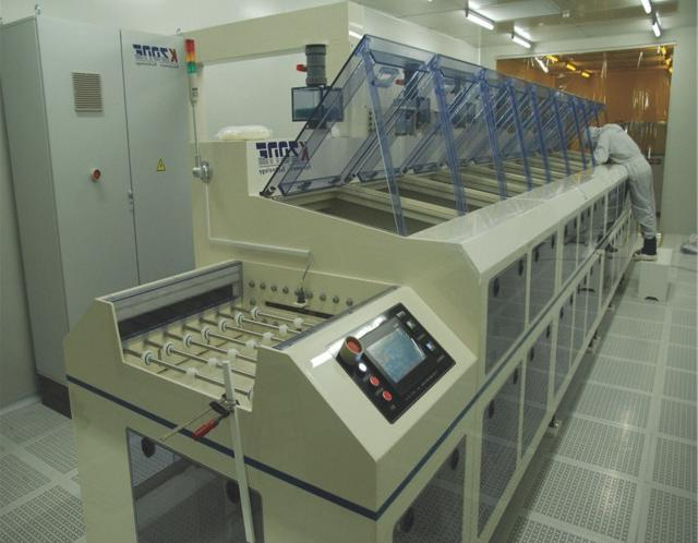 Transparent anti-static equipment cover