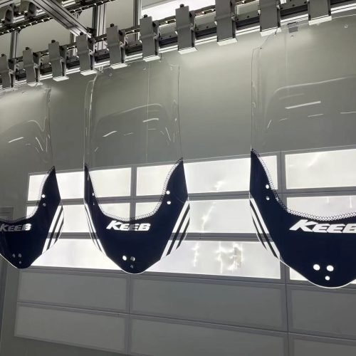 Curved surface windscreen