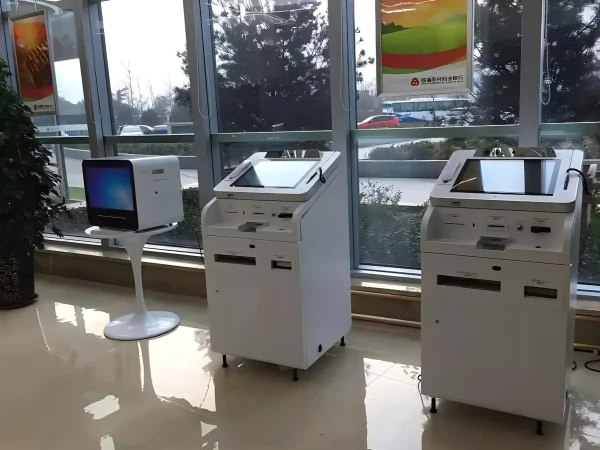 银行柜员机