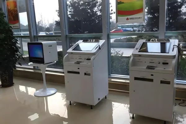 银行柜员机
